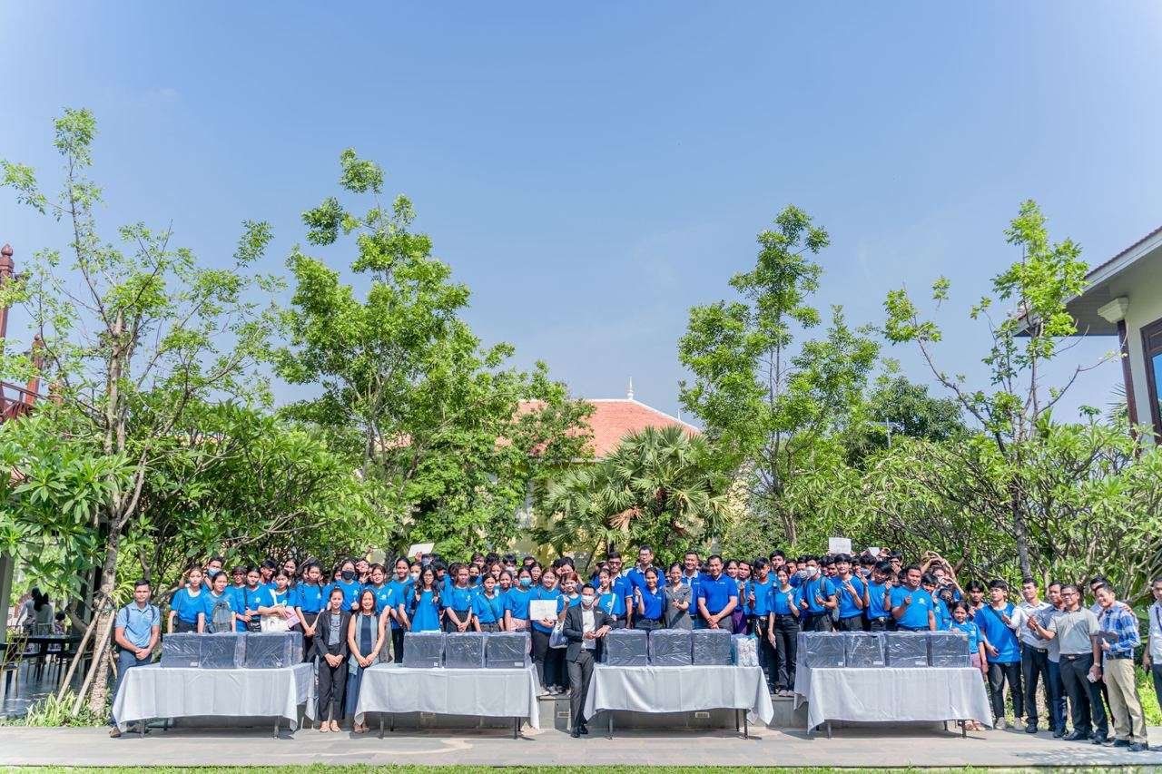 Sathapana Bank Empowers Cambodian Youth Through Siem Reap Tourism Club Donation