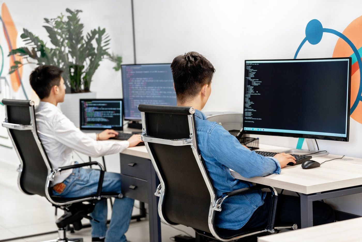 Unlock Limitless Potential: Invest in Cambodia’s IT Sector